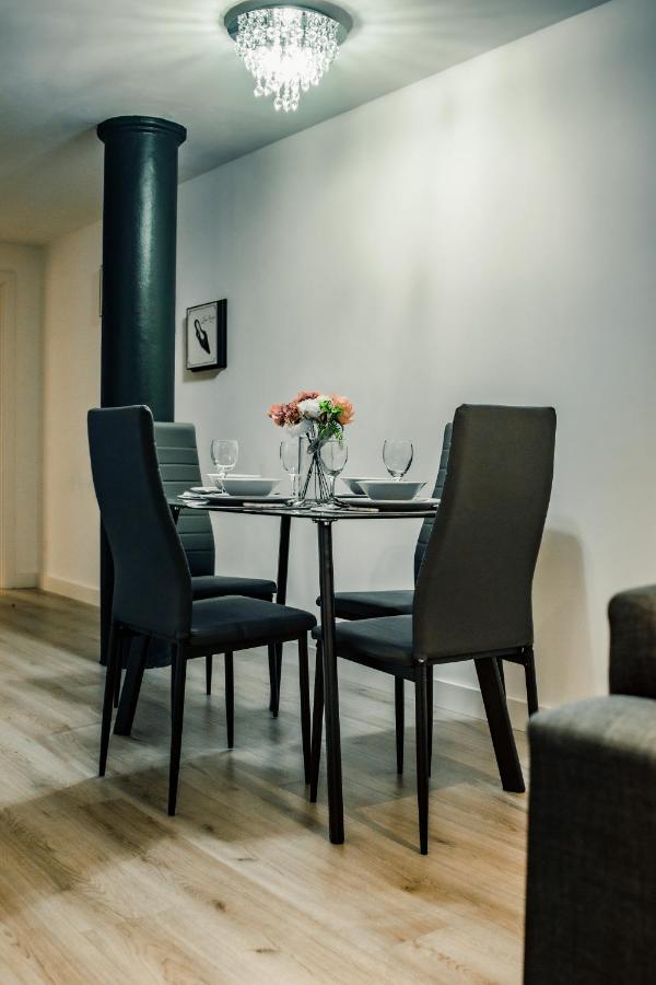 Bv Cosy Basement Apartment At Conditioning House Bradford  Esterno foto